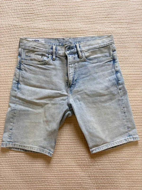 Джинсовые шорты H&M (Slim Fit) — фото 1