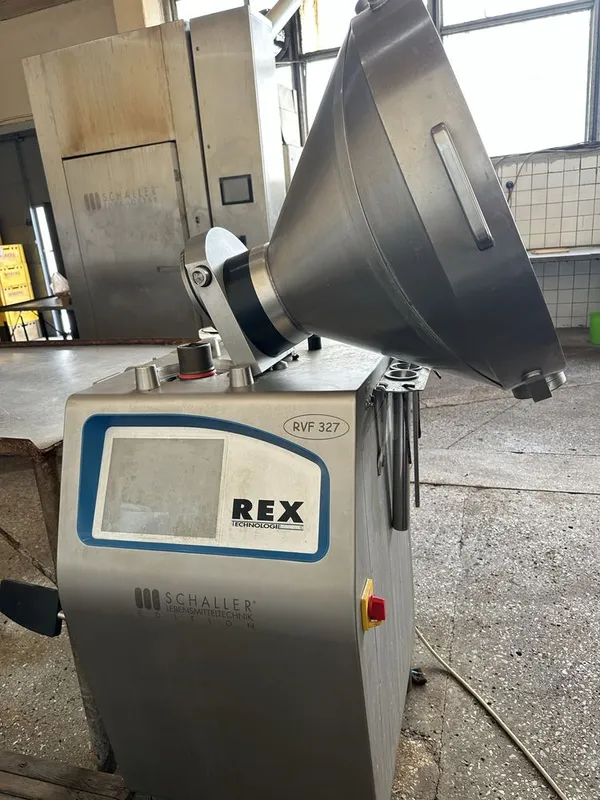 Продаётся вакуумный колбасный шприц REX RVF 327
