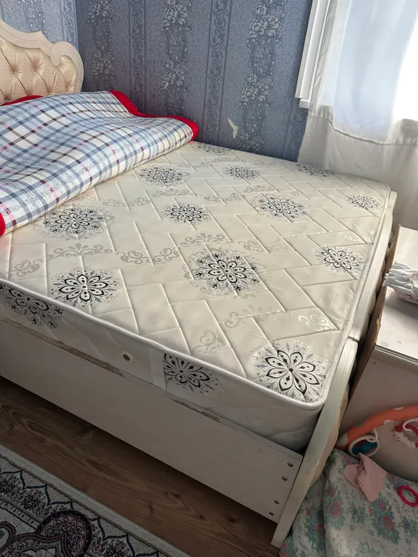 Spalniy mebel shkaf trimosi bilan! 4