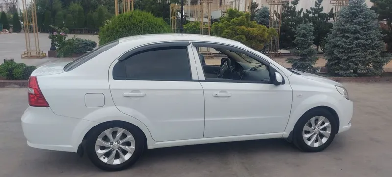 Nexia 3 avtomat suxoy arendaga beriladi 3