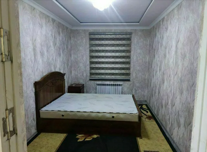 Дом продаётся около пед университета — фото 1