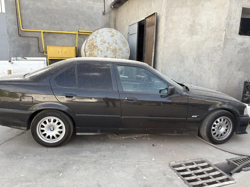 Bmw E36 320 «Кабанчик» продаётся (срочно) 5 Bmw E36 320 «Кабанчик» продаётся (срочно) 5