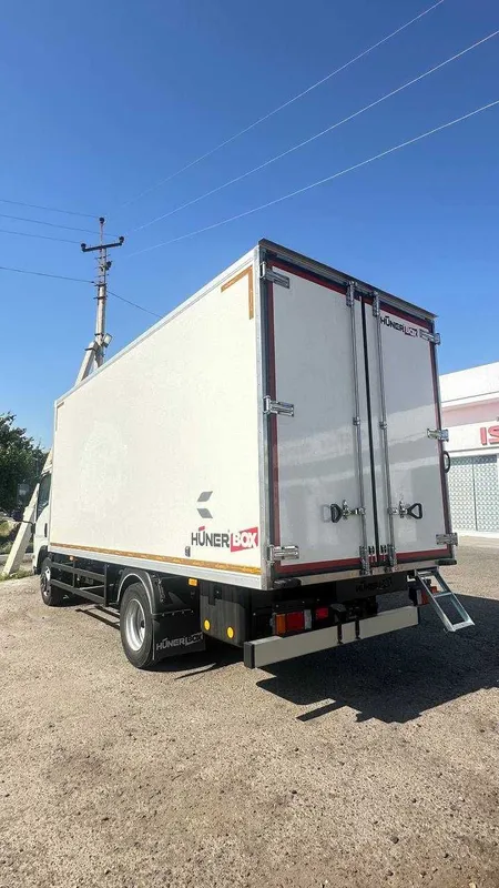 ISUZU NPR75L-K Avtofurgon (izotermik) Muddatli to'lov 18 oygacha — фото 1