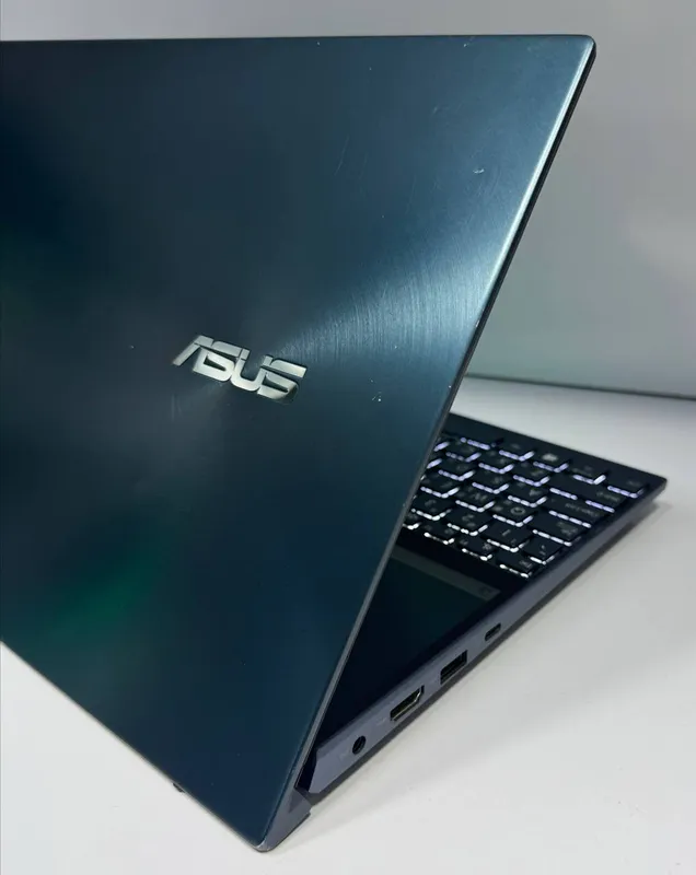 ASUS ZENBOOK DUO 6 ASUS ZENBOOK DUO 6