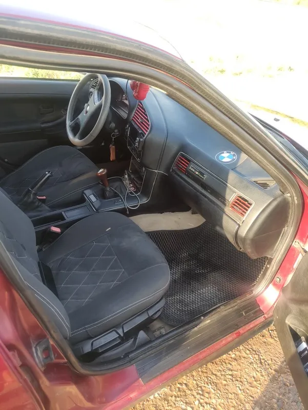 Продам BMW E36 M50 10 Продам BMW E36 M50 10