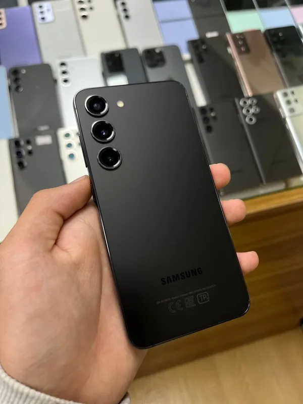 Samsung S23+ 5G 1