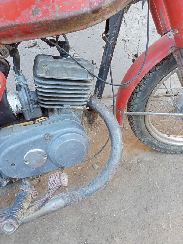 Minsk motosikl sotiladi narhi 3mln so'm galishamiz — фото 1