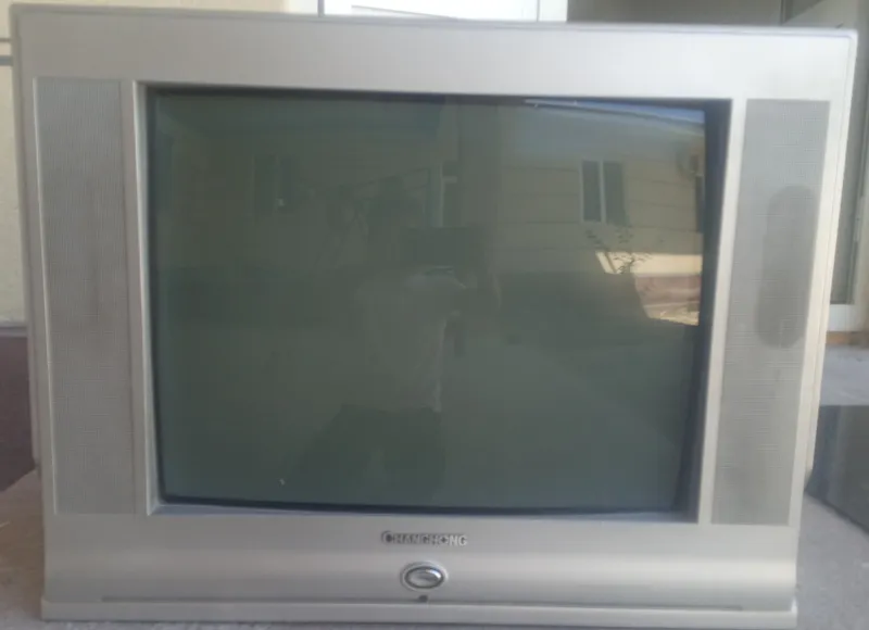 zõr televizor