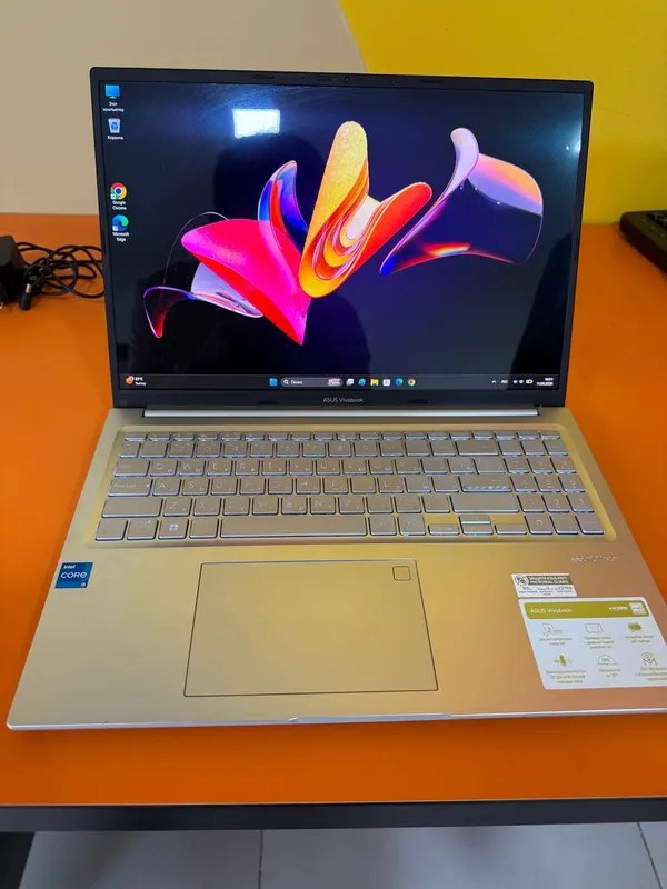 Ноутбук ASUS VivoBook 16 OLED (X1605V)