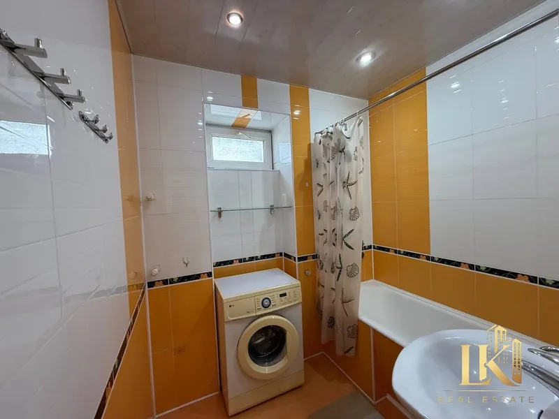 3 xonali kvartira sotiladi (77 seriya), 3/4, 78 m² — Mirzo-Ulug‘bek tumani 10 3 xonali kvartira sotiladi (77 seriya), 3/4, 78 m² — Mirzo-Ulug‘bek tumani 10