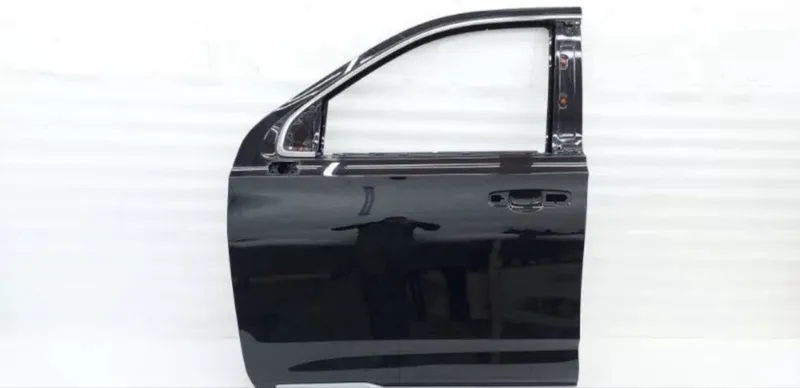 Дверь передняя левая Cadillac Escalade 5 L87