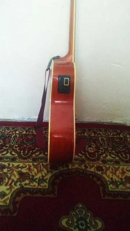 gitara akusticheskiy narhi 1 300 000 kami bor — фото 1