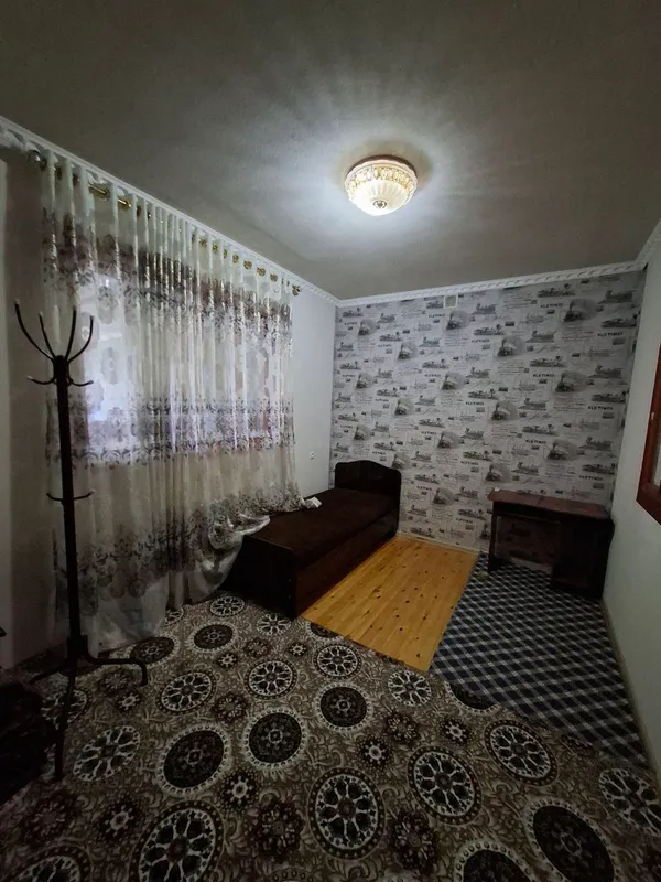 Vagzal saodat 3 xonali kvartira sotiladi 6