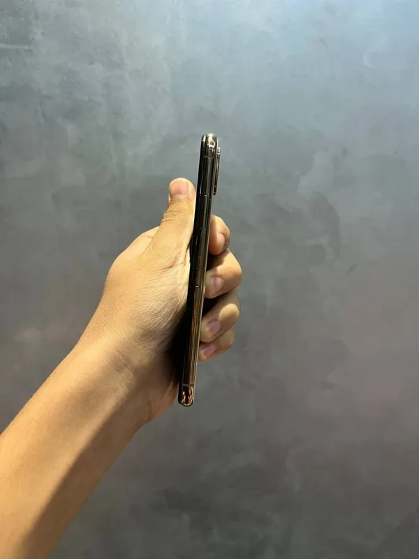 iPhone xs 2