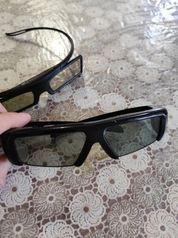 3D очки Samsung телевизора 2
