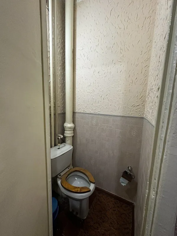 Продаю свою квартиру в Чирчике 8 мкр-он — фото 5