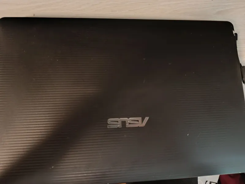 Продам ноутбук ASUS K55DR в хорошем рабочем состоянии. 2