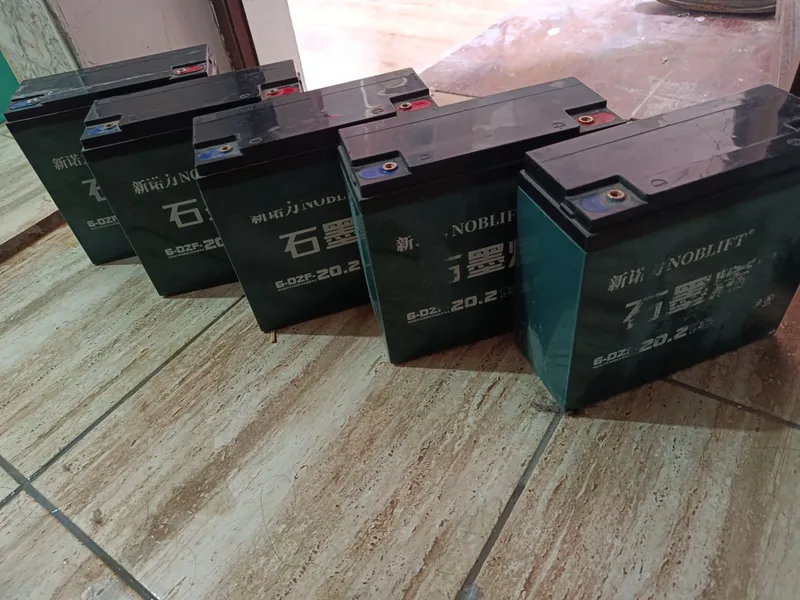 Sotiladi Geleviy batarey electro skuterga 2