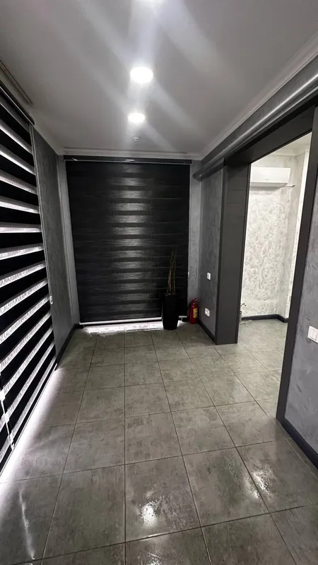 Nufuzli hududda ofis uchun xona 6