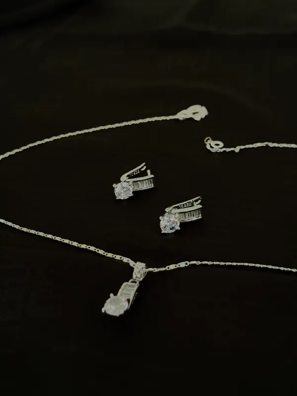 Серебряные украшения. Украшения