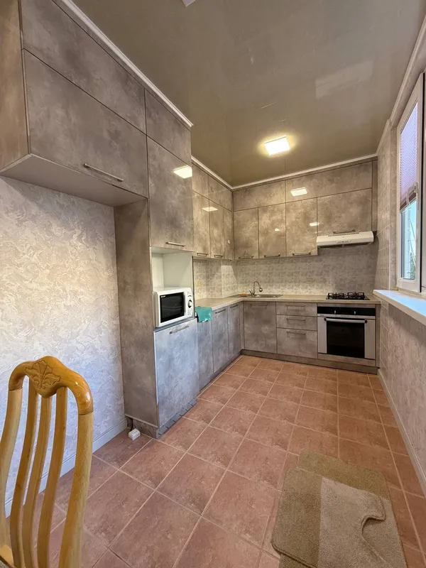 Продаётся 3-комнатная квартира (77-серия), 70 м², 3/4, Мирзо-Улугбекский район 5