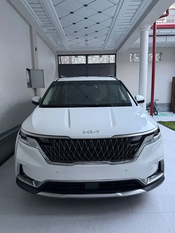 Kia Carnival FULL pozitsa 9 o’rindiqli 3.5mator moshinaga barter bor!