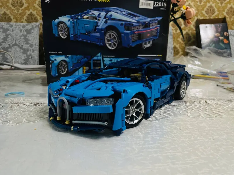 Конструктор Technic Bugatti Chiron. — фото 4 Конструктор Technic Bugatti Chiron. — фото 4