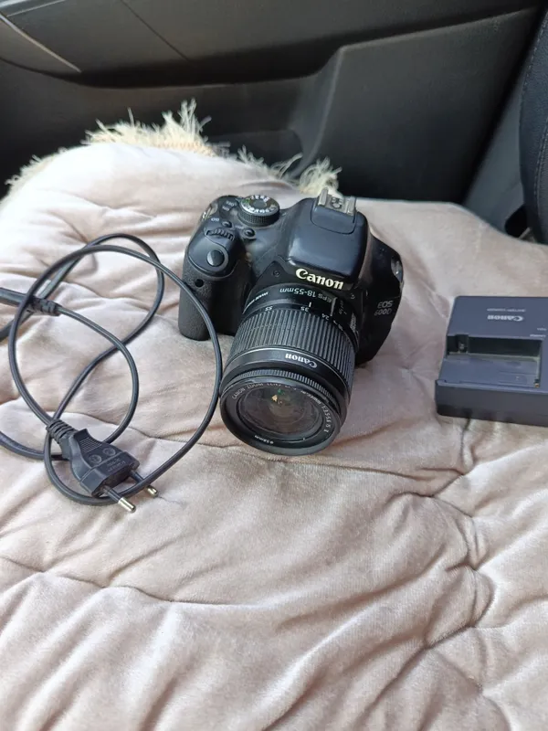 Canon 600D Camera