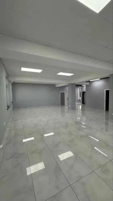 Продается помещение улица елбек, А бозор, Зор тв 422м2 — фото 3