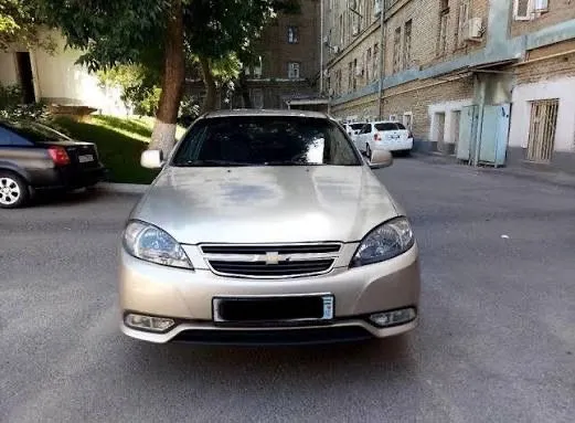 Автомобиль гаражного хранения с кучами наворотов — фото 1