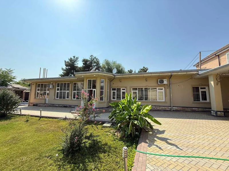 Просторный дом 600 м² на участке 14 соток в Центре Луначарского — фото 9