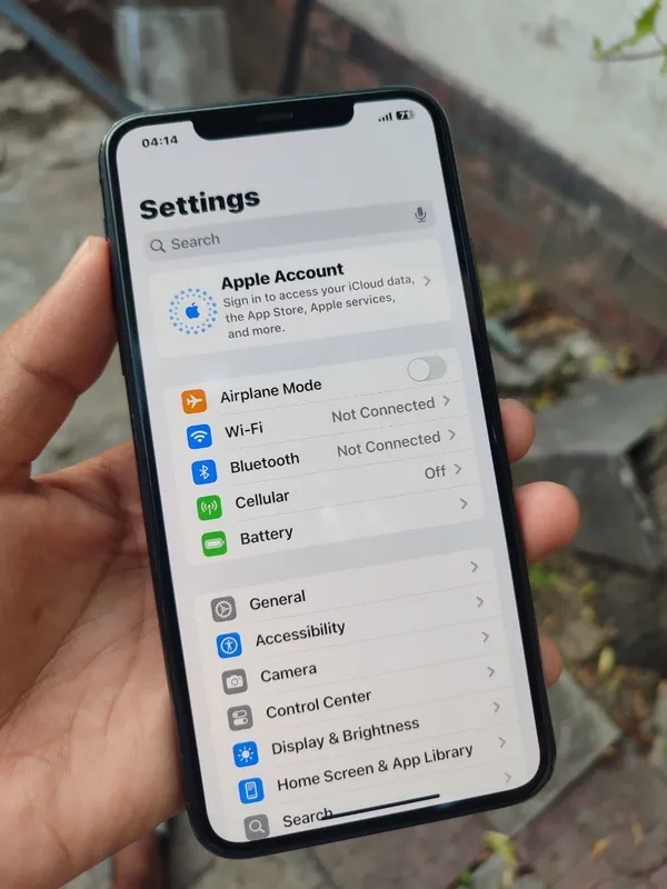 iPhone 11 Pro Max 256GB LL/A 6 iPhone 11 Pro Max 256GB LL/A 6