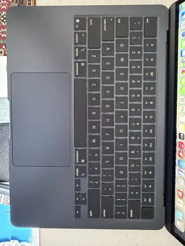 Macbook air M3/8/512/ful box 2 Macbook air M3/8/512/ful box 2