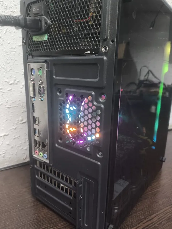 H510+i3 10100+16Gb+NVMe 256+P106-100 5 H510+i3 10100+16Gb+NVMe 256+P106-100 5