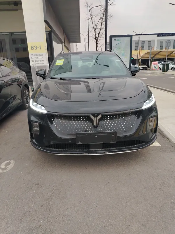 Voyah courage elektro 4 AWD, eng fuli razgon 4.9 c , rus tili bonus