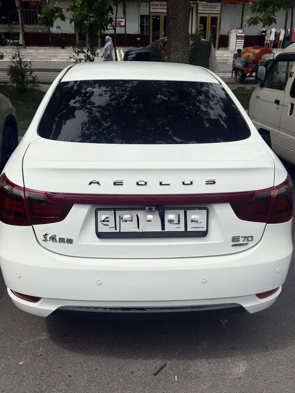 DongFeng Aeolus E70 3 DongFeng Aeolus E70 3