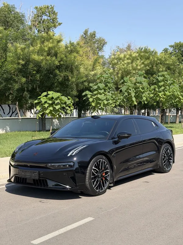 Zeekr 001 you z-sport 2024. Тозза 15'000км юрган 1 Zeekr 001 you z-sport 2024. Тозза 15'000км юрган 1