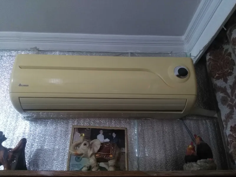 кондиционер CHIGO-9000 BTU- Б\У. от 200 до 240 вольт. 2