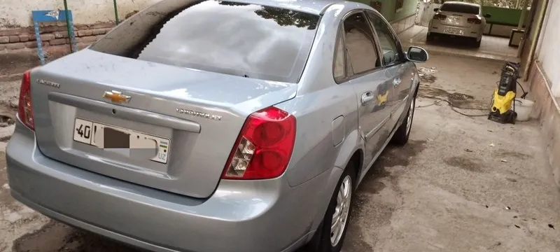 Lacetti 1.6 avtomat 2013 uta arzon 2