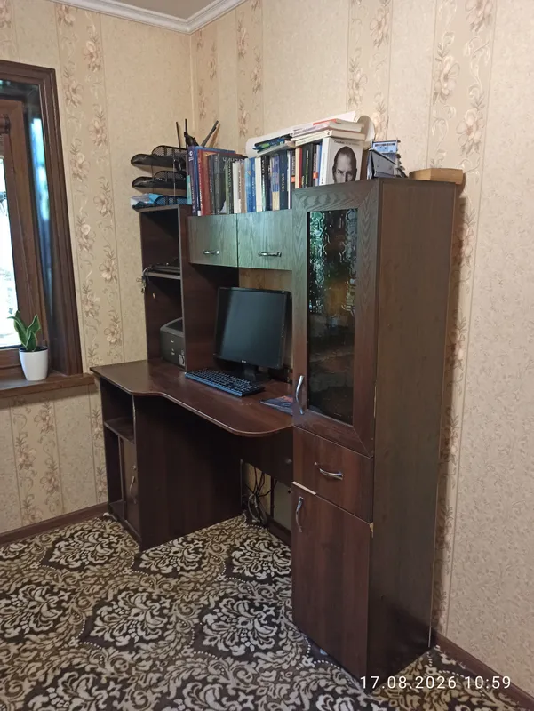komyuter stol sotiladi 2 komyuter stol sotiladi 2