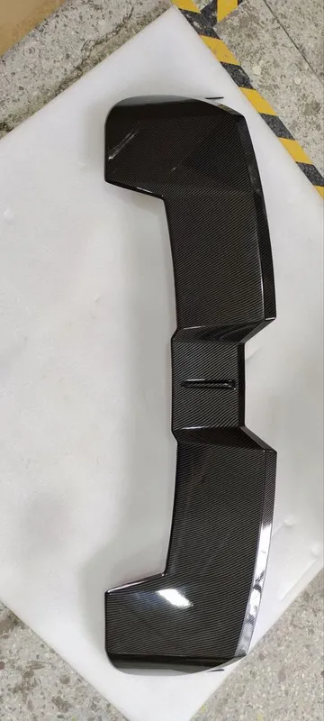 Zeekr 001 спойлер на крыше carbon fiber