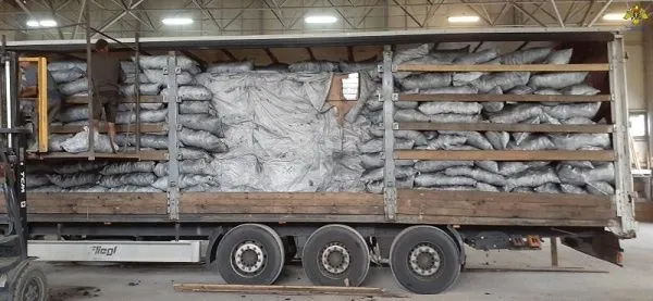 Шашлык учун киргиз ва ангрен кумирлар мавжуд,доставка бор 5 Шашлык учун киргиз ва ангрен кумирлар мавжуд,доставка бор 5