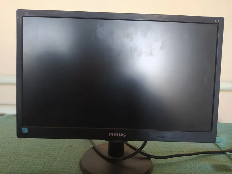 Kompyuter sotiladi monitor modeli phiplis keys nomi esa avtech