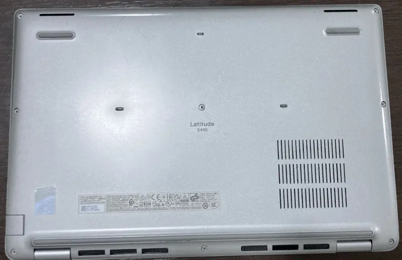 Notebook DELL 5440 I5-1335U 4 Notebook DELL 5440 I5-1335U 4