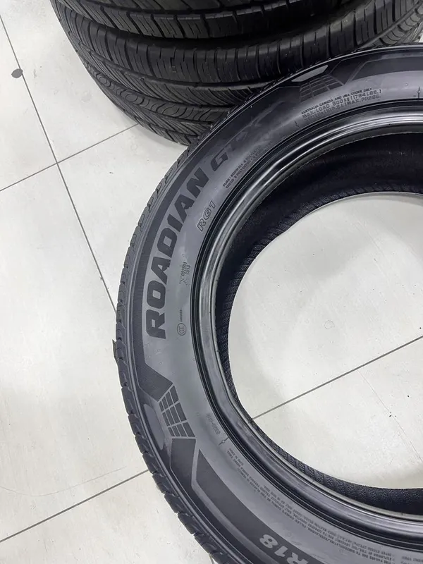 Nexen 235/55/18 6