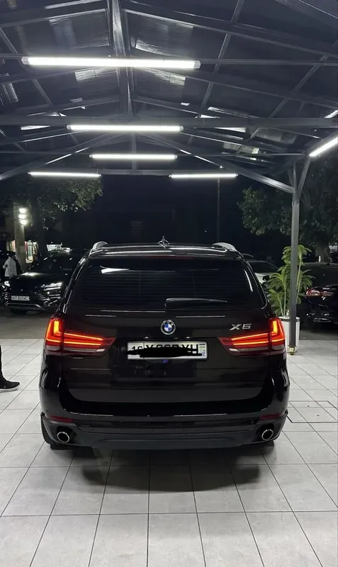 BMW X5 xDrive 35i 5 BMW X5 xDrive 35i 5