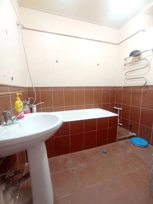 Продаётся 4-комнатная квартира, 100 м² (4/4) 6 Продаётся 4-комнатная квартира, 100 м² (4/4) 6