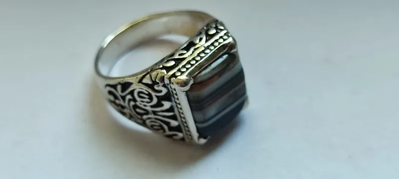 Кольцо серебряное с камнем АГАТ, разм.19