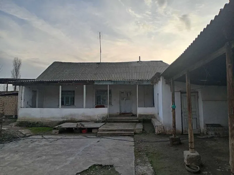 UY sotaman,Yashash uchun qulay asfalt ko'chada — фото 1