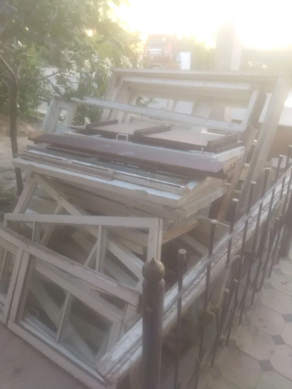 Eshik rom bor 1